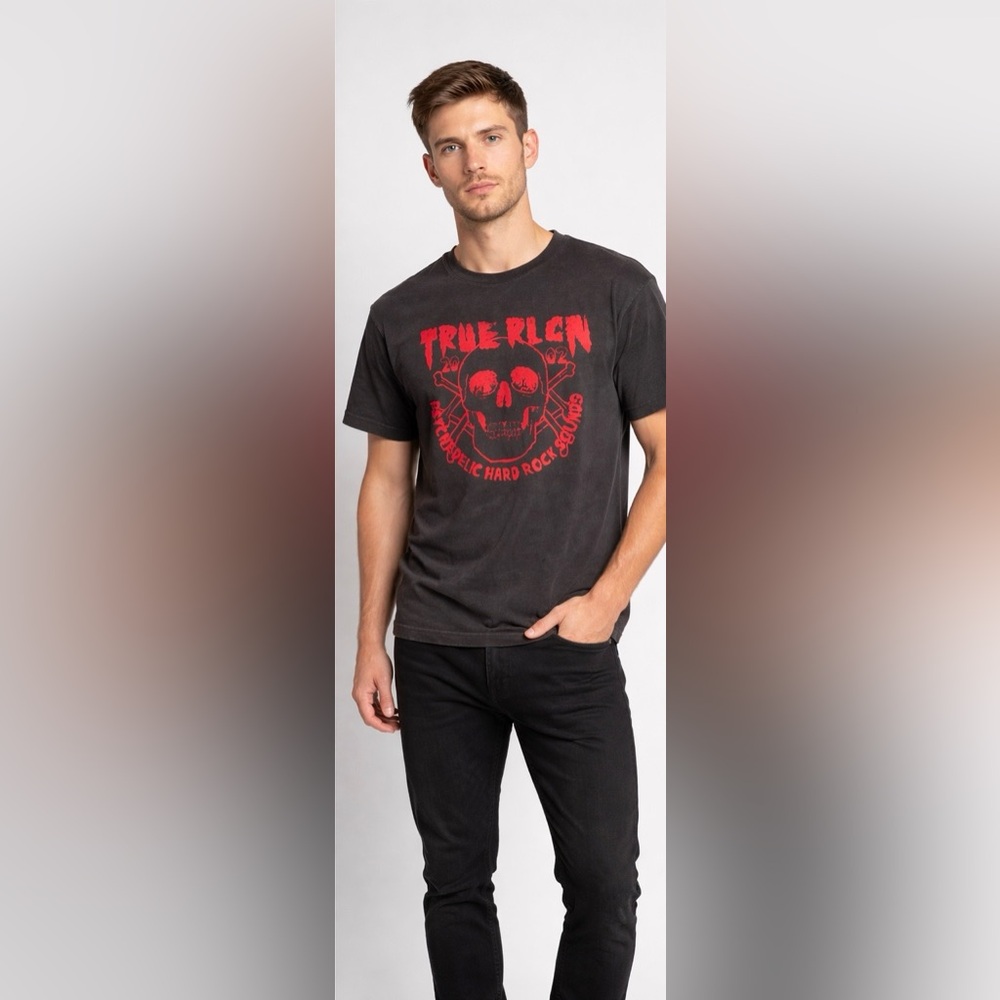 True Religion Skull Graphic Tee XL Black Red Psychedelic Hard Rock 2002 Y2K